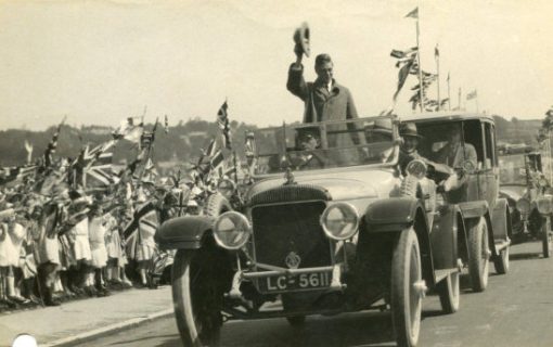 king Edward parading in Teignmouth